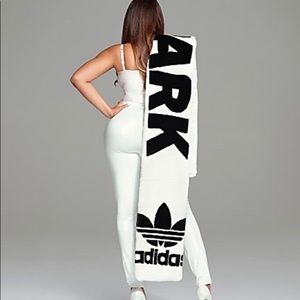 IVI PARK SKI FAUX FUR SCARF